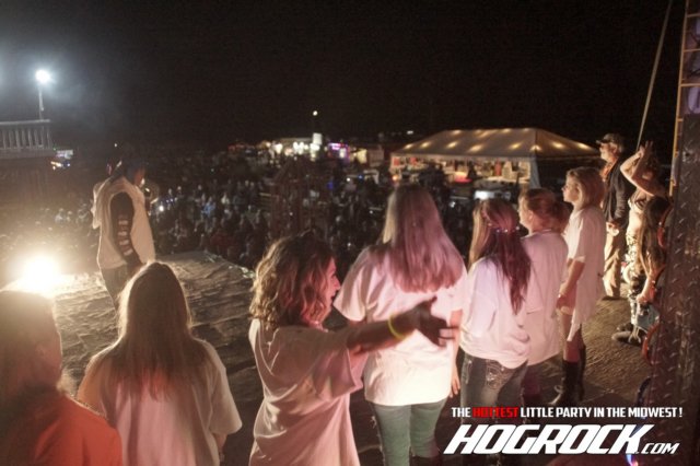 hogrock20200267.jpg