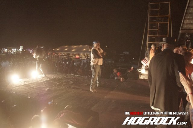 hogrock20200276.jpg
